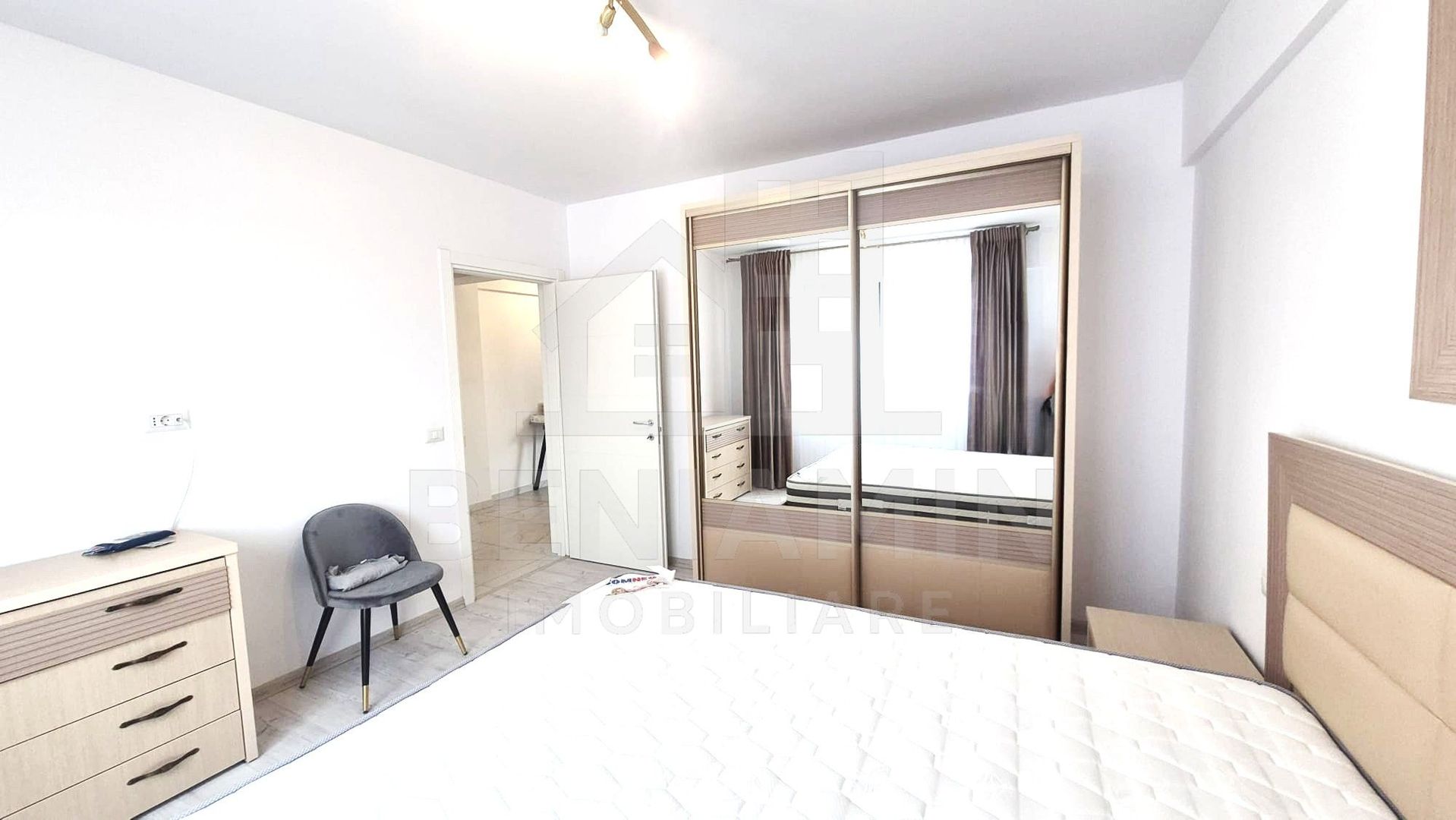 Apartament doua camere - loc parcare - 49MP - Parter - Panoramic - Poză 4