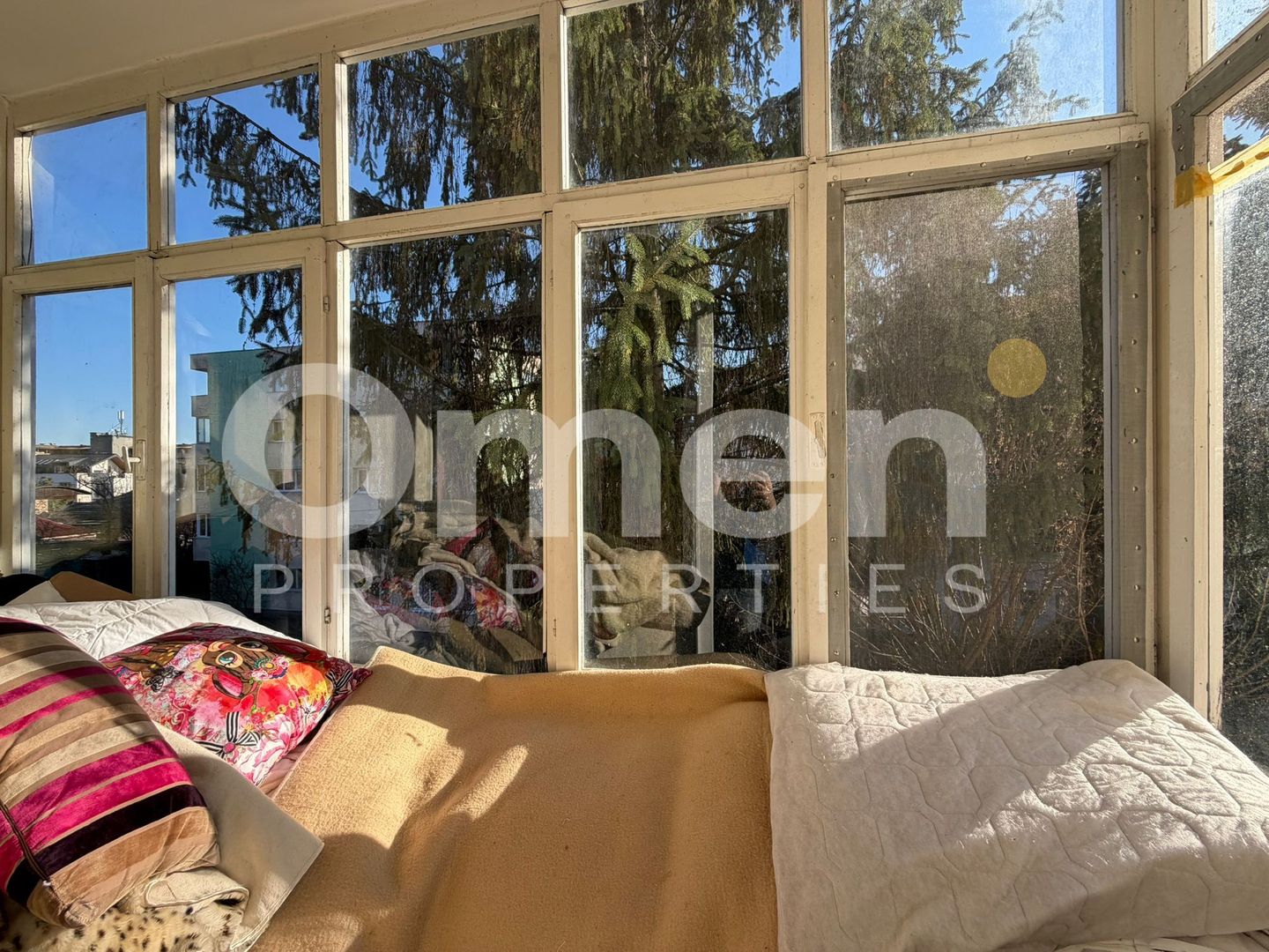 Apartament cu 3 camere, decomandat, etaj intermediar, zona Iuliu Maniu - Poză 6