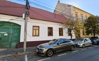 Apartament la casă de vânzare – str. Crișanei, Sibiu  - Poză 2