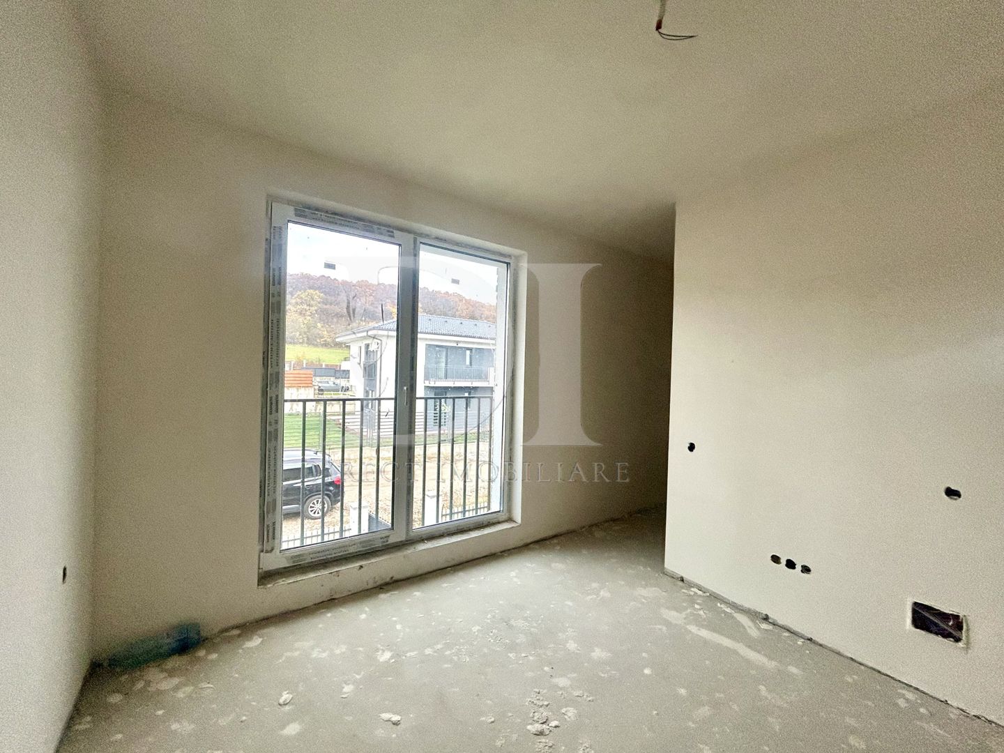 Casă individuală de vânzare în Chinteni - Poză 24