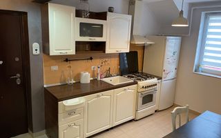 Tractorul I 2 Camere - Poză 2