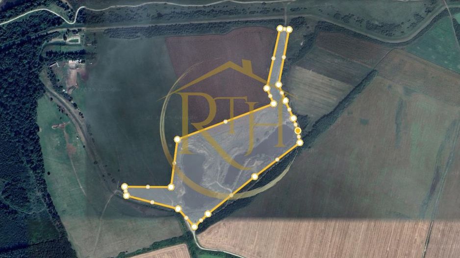 Investiție unică, 10 ha teren cu luciu de apă, ideal pentru turism și agrement! - Poză 7