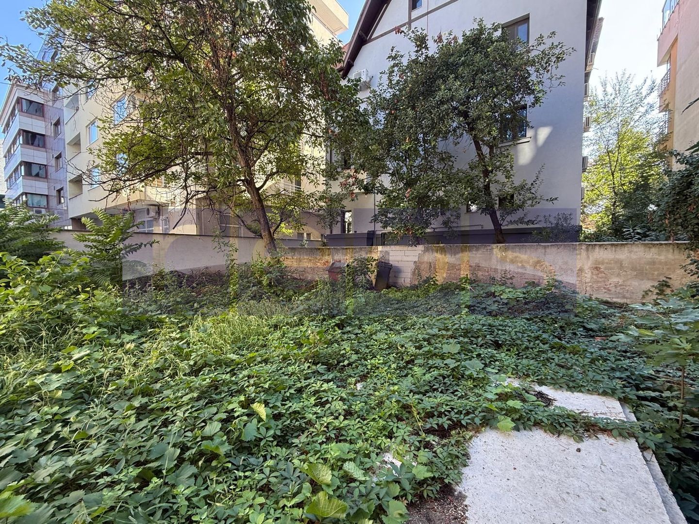 VANZARE TEREN ZONA AVIATORILOR | OPORTUNITATE INVESTITIE | 350 MP | - Poză 1