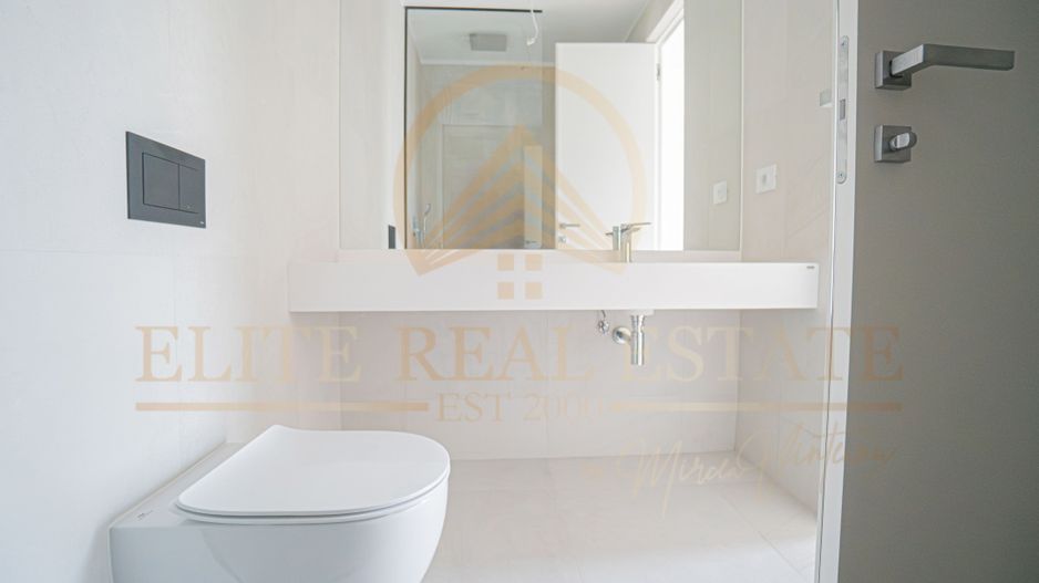 Stațiunea Mamaia - Vânzare apartament cu 2 camere, 2 bai, la 2 pasi de mare. - Poză 9