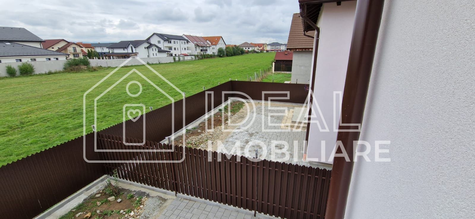 Casa Single cu 4 camere si carport, Zona Brana Selimbar - Poză 7