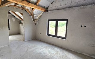 🌿 Casa cu Teren de vânzare – Valea Jelnei - Poză 8