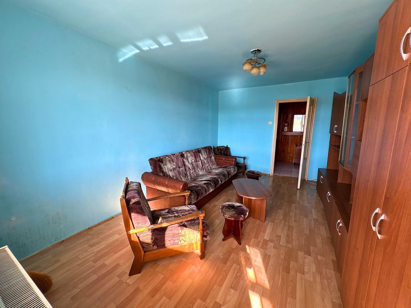 Apartament 2 camere 47,5 M² + balcon 7,5 M² cu priveliste Simeria - Poză 3