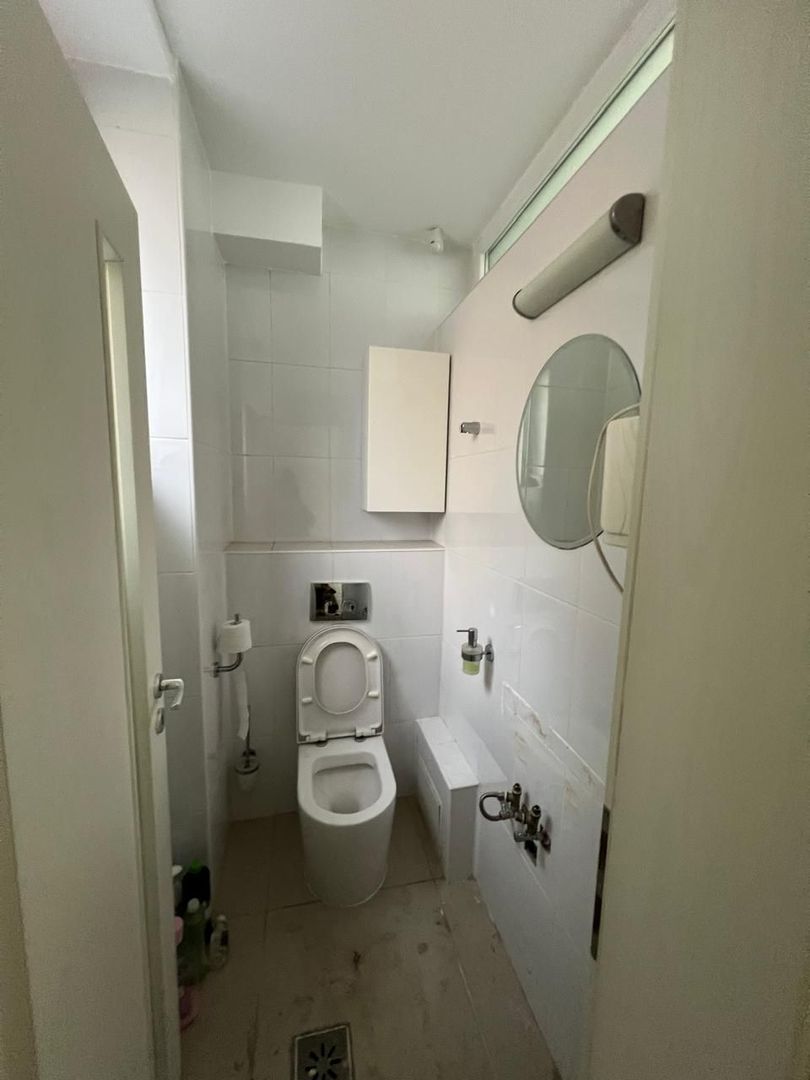 Apartament 3 camere, garaj si boxa - zona Centrala-Prefectura - Poză 6