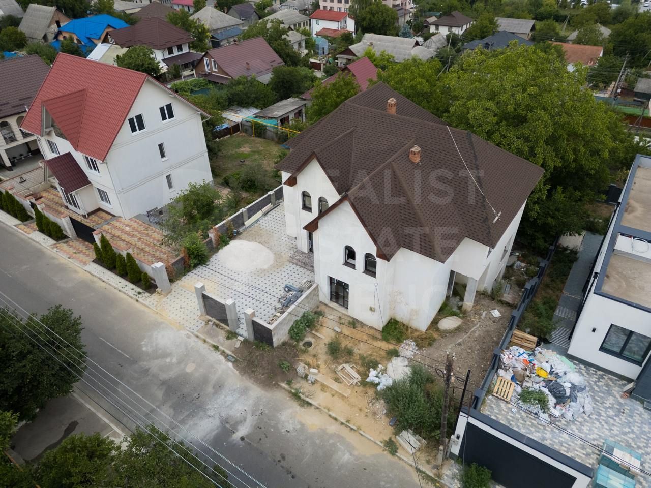 Vânzare, duplex, 3 nivele, str-la Sfîntul Vasile, Codru - Poză 4