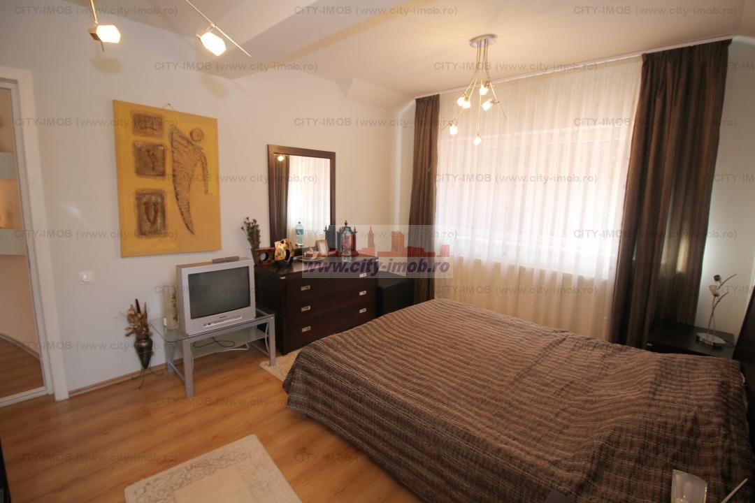 Vanzare Vila SINAIA - Poză 10