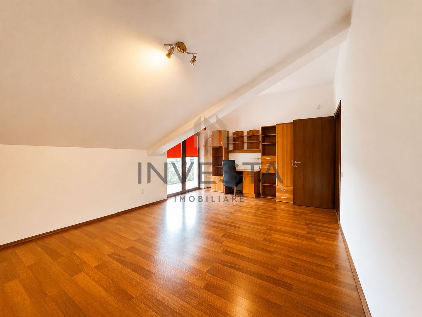 Casa individuala 5 camere de inchiriat in Buna Ziua | Str. Macesului - Poză 14