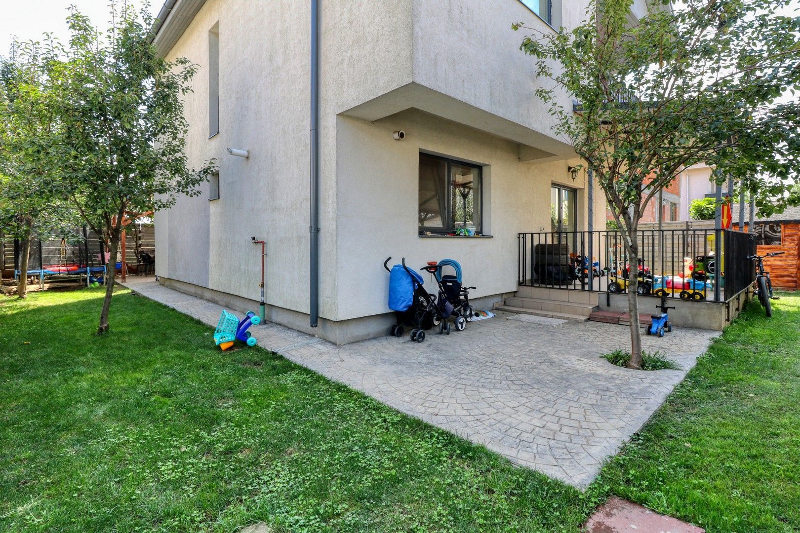 Tunari- Vilă individuală -4 camere si gradina- - Poză 32