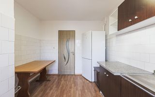 Apartament cu 3 camere, Aradul Nou - spațios, mobilat, COMISION 0% - Poză 3
