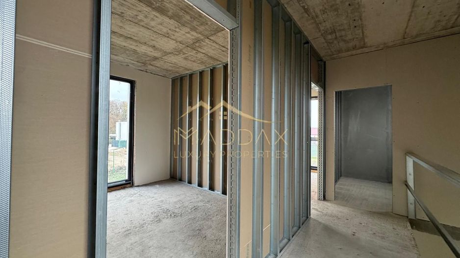 Vila balotesti - Poză 26