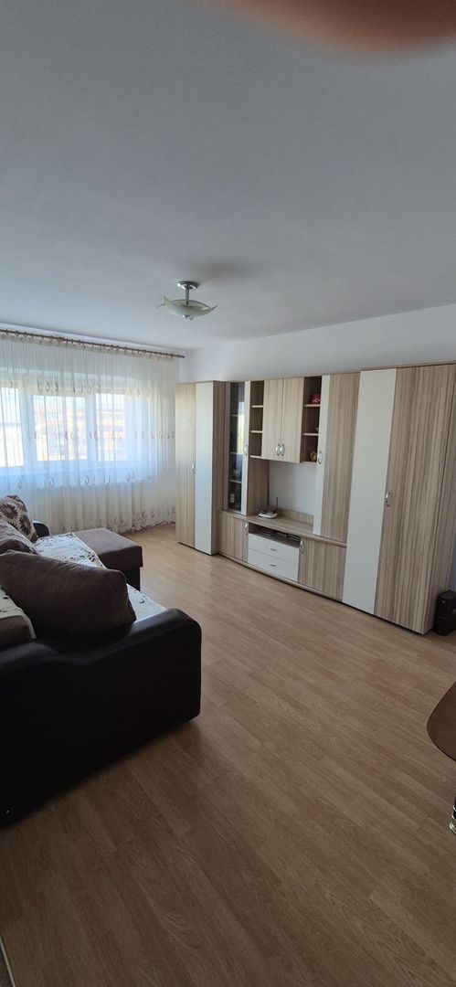 Apartament de vanzare 3 camere 46mp utili mobilat utilat boxa Ampoi 3 - Poză 2
