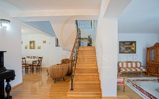 Ovidiu Sud - Zona premium - Vila impozanta, curte mare, garaj, terasa! - Poză 23