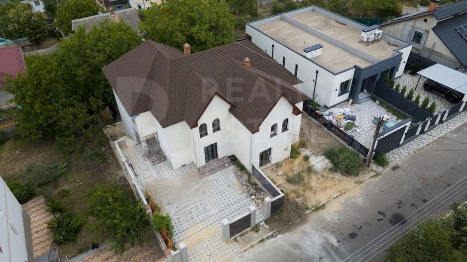 Vânzare, duplex, 3 nivele, str-la Sfîntul Vasile, Codru - Poză 2