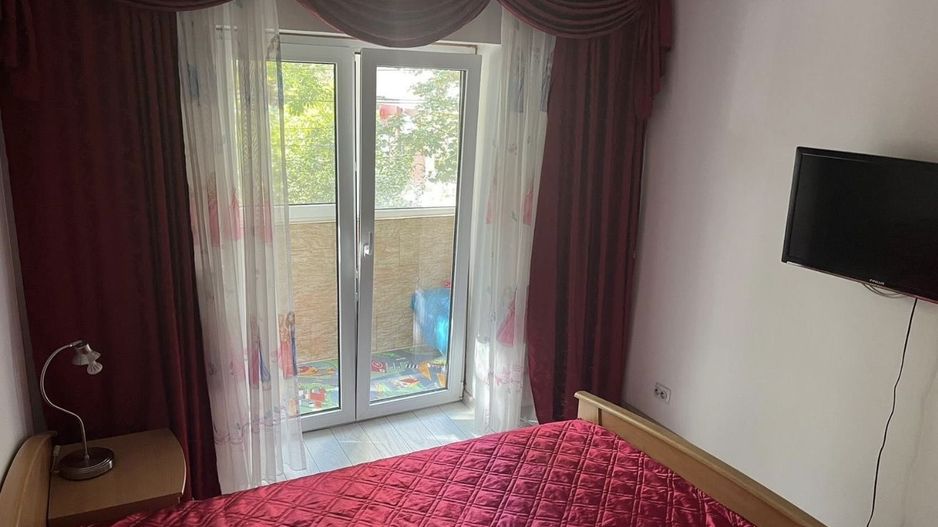 🏡 Apartament 3 camere de închiriat – spațios,luminos si bine amplasat - Poză 2