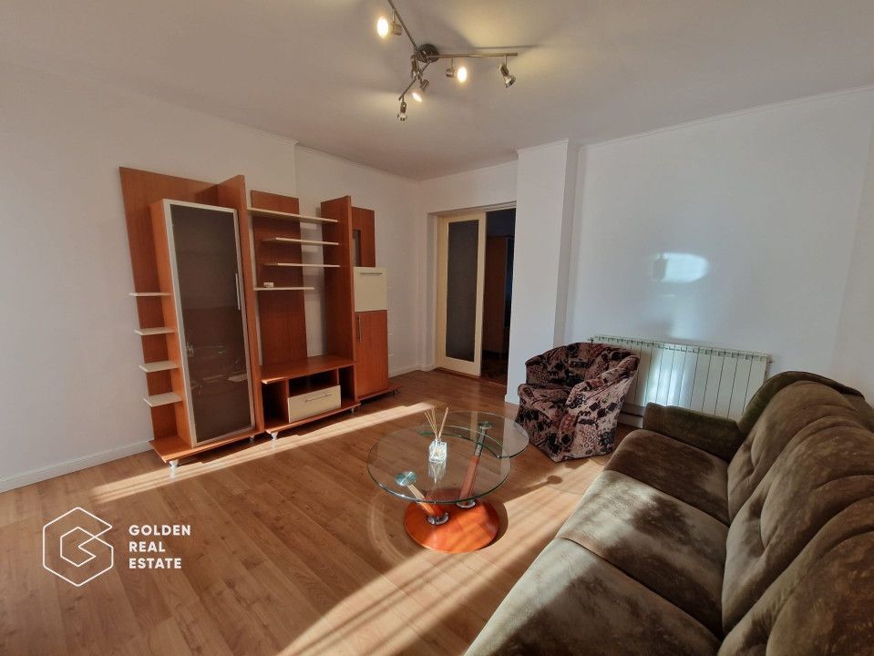 Casa frumos amenajata, 4 camere, 2 bai, curte proprie, zona linistita, Gradiste - Poză 4