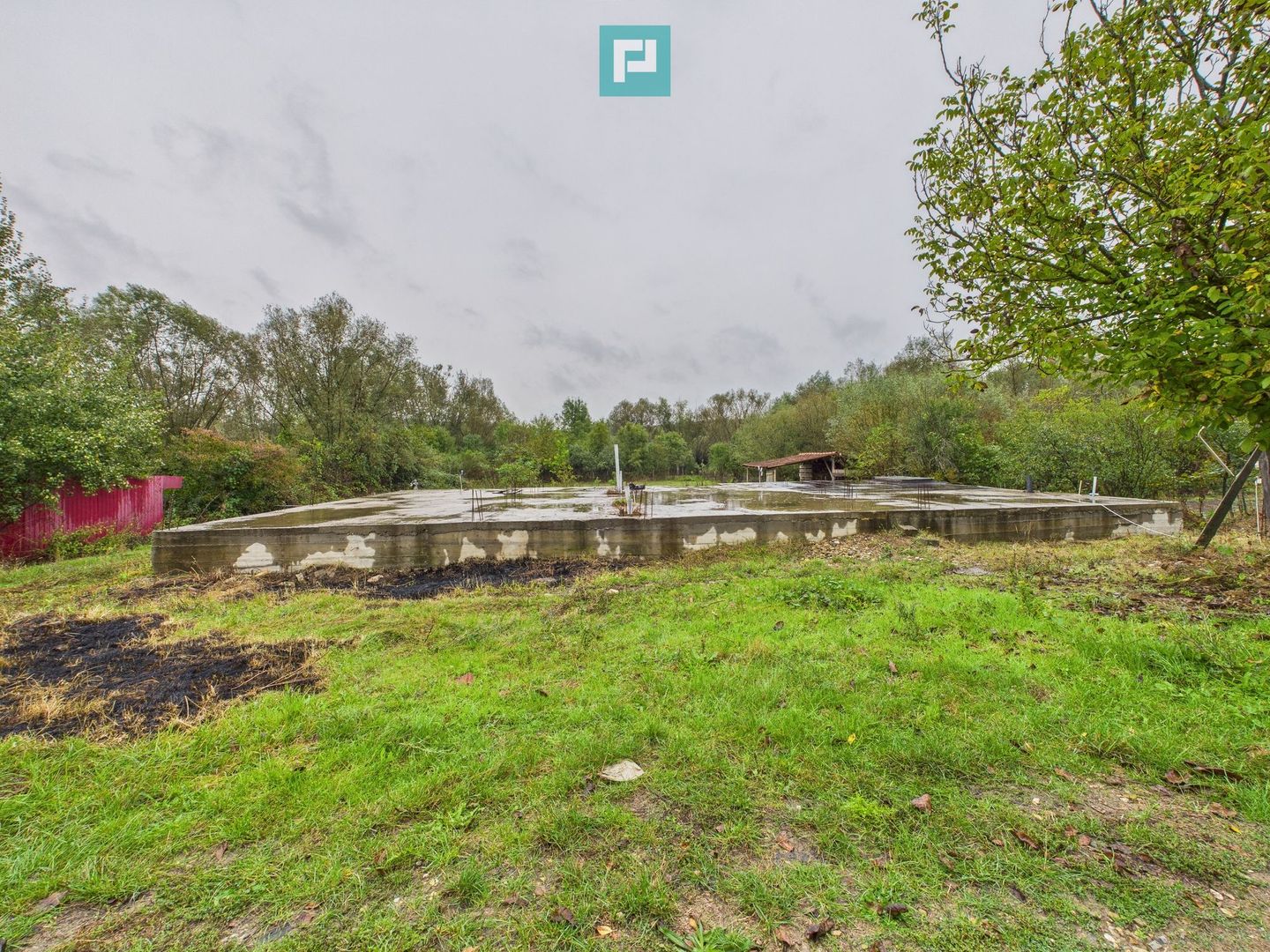 Teren 977 mp cu fundație și pivniță finalizată - Poză 6