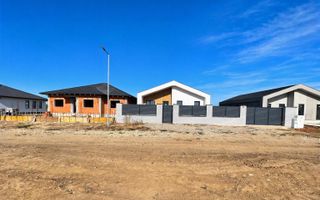 Casă Modernă Tip Scandinav, 3 Dormitoare, Teren 500 m - Poză 1