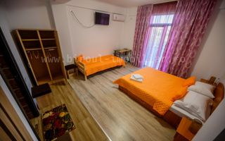 Vilă Turistică Superbă în Costinești, la doar 500m de plajă! - Poză 7