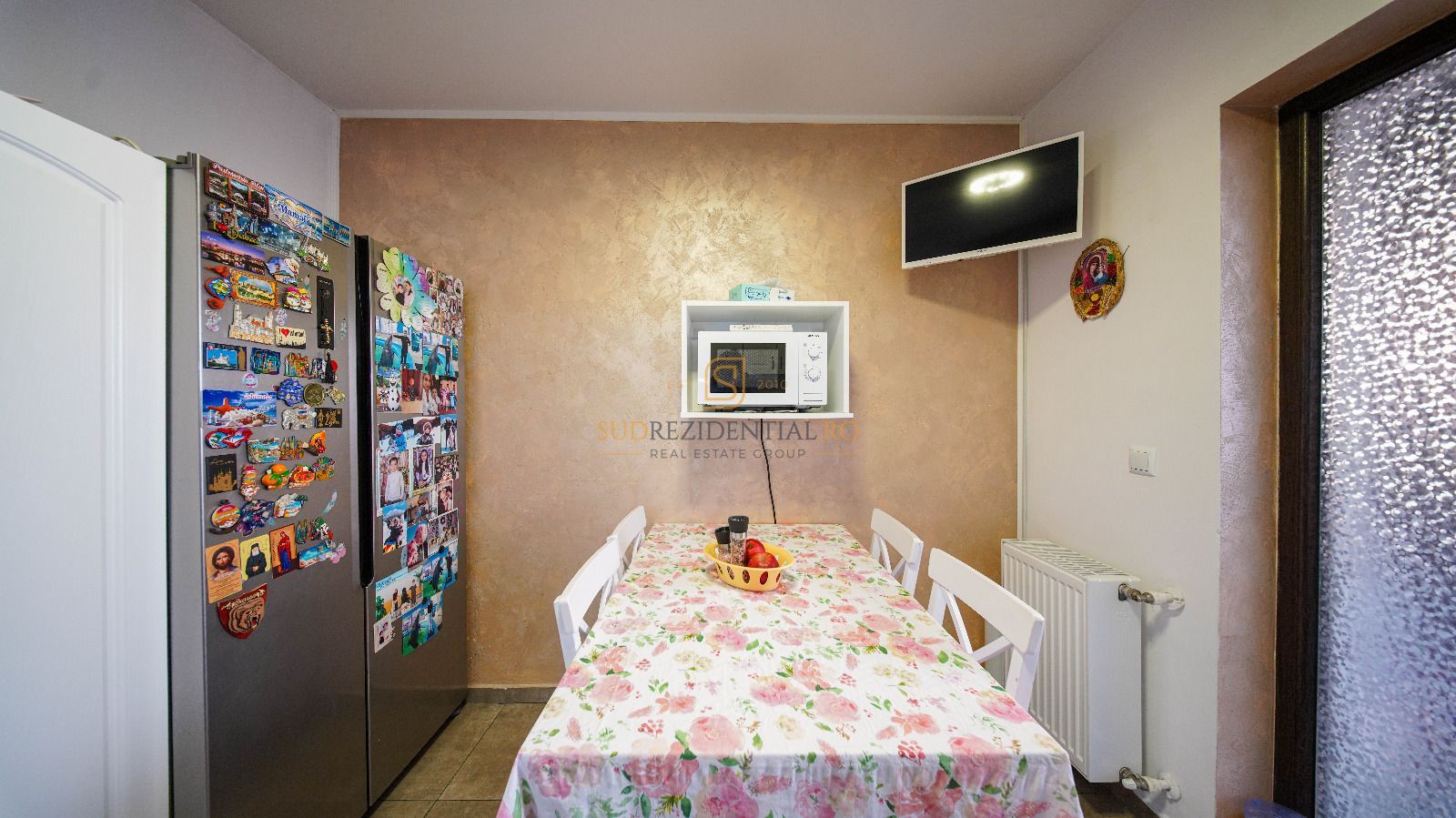 Apartament 3 camere, mobilat si utilat, aproape de metrou - Poză 19