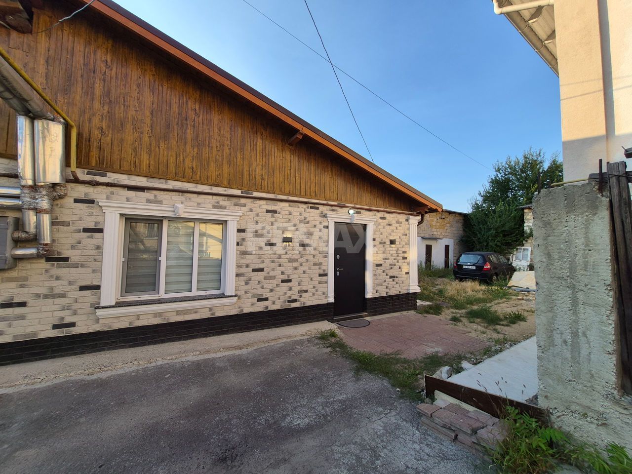 Chirie apartament la sol Centru, Mun. Chișinău - Poză 1