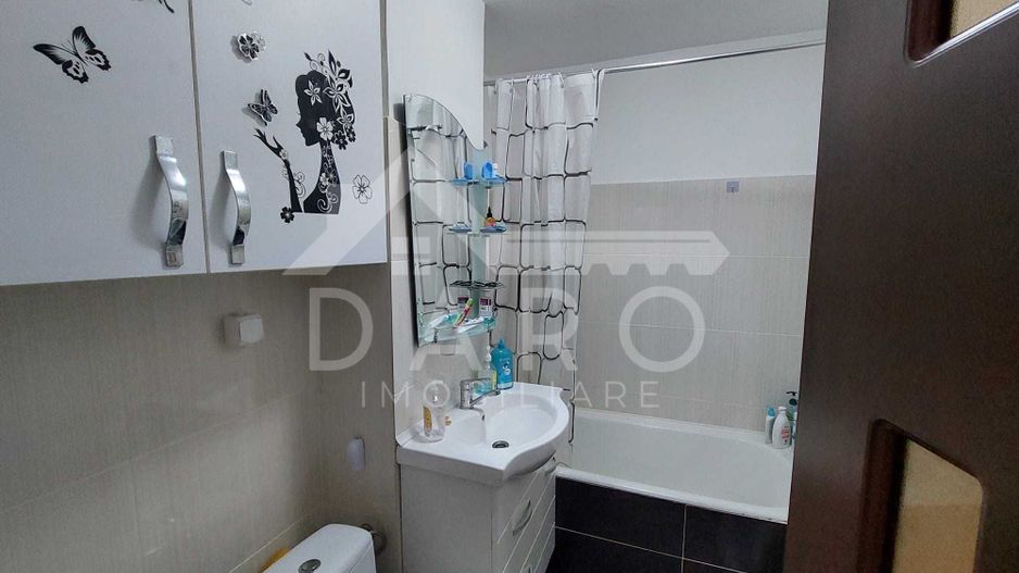 Vand apartament 3 camere mobilat si utilat - Poză 6