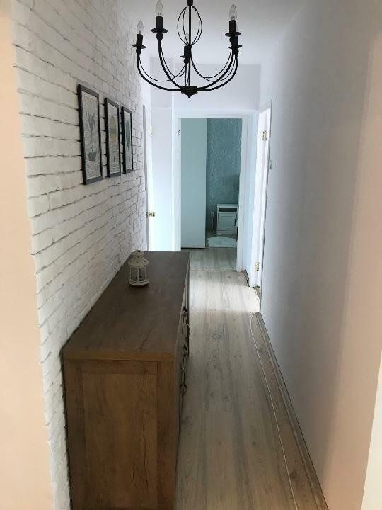 Apartament spatios Romana - Poză 11