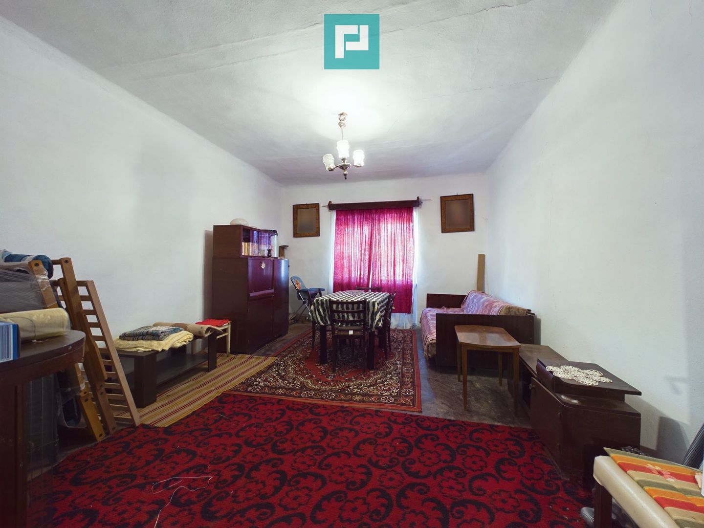 Casă cu teren generos de 2,880mp în Secusigiu - Poză 15