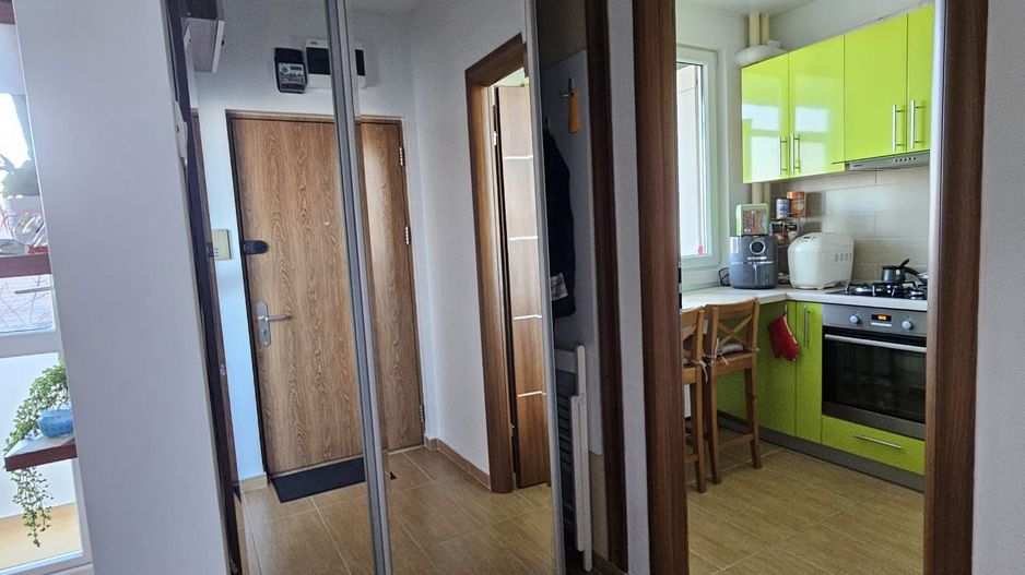 AP. 2 CAMERE 1 MAI, RENOVAT, COMPLET MOBILAT/UTILAT, COMISION 0% - Poză 7