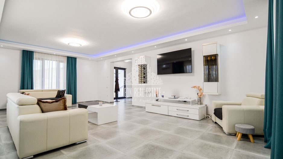Penisune - Afacere la cheie 9 camere de vanzare la 20km de Cluj-Napoca - Poză 4