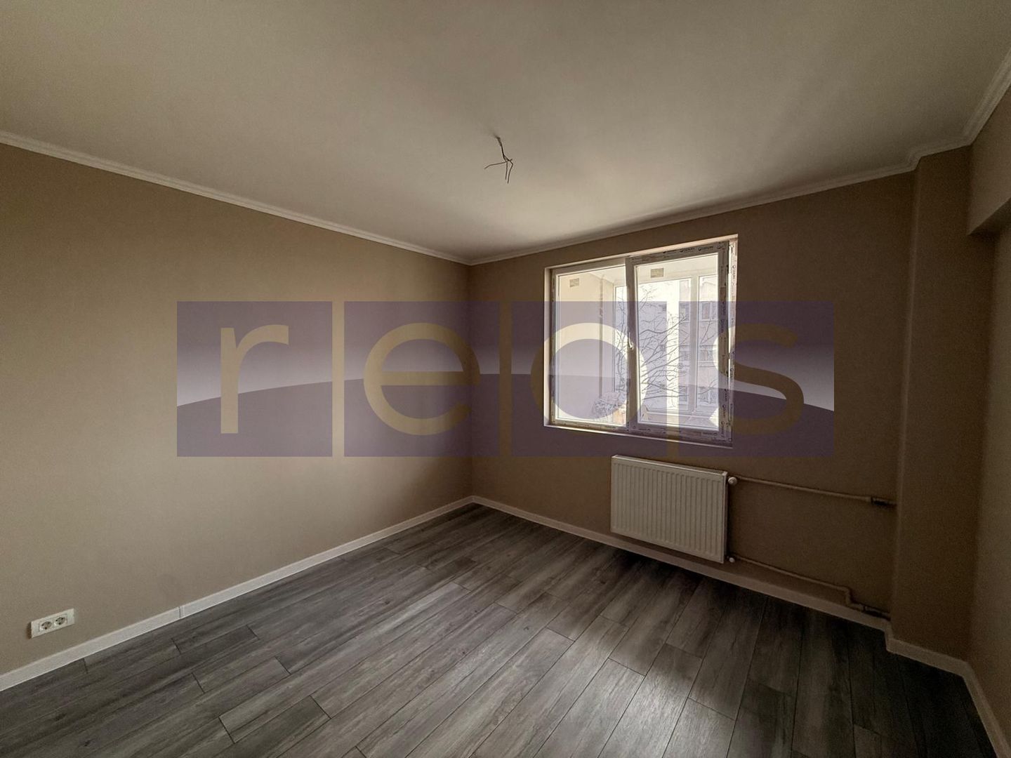 VANZARE 2 CAMERE  ZONA AFI COTROCENI | COMPLET RENOVAT | - Poză 3