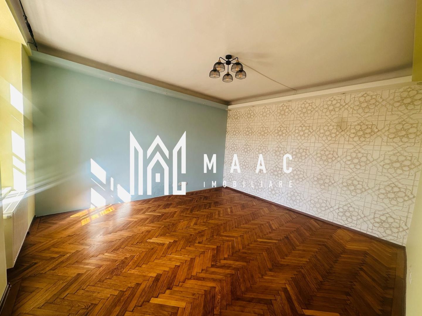 Apartament la casă | Decomandat | 100 MPU | Central - Poză 2