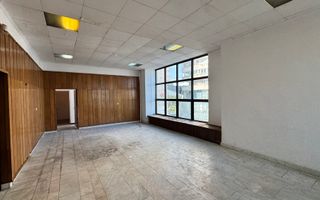 Spațiu comercial 493 mp utili | Locație centrală | Vizibilitate excelentă | - Poză 25