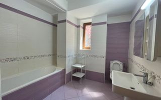 VILA CU 5 DORMITOARE IN COMPLEX REZIDENTIAL - Poză 9