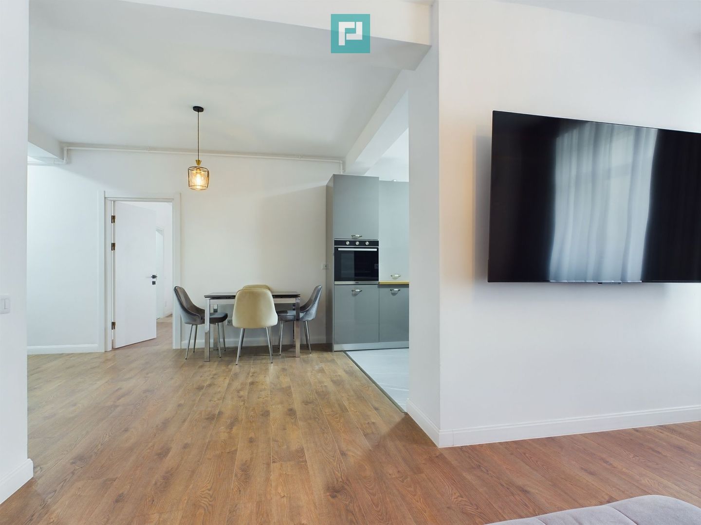 Apartament cu 3 camere Medicover Piata Victoriei - Poză 50