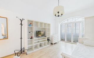 Locuiește acolo unde Bucureștiul prinde viață. Piața Rosetti. - Poză 1