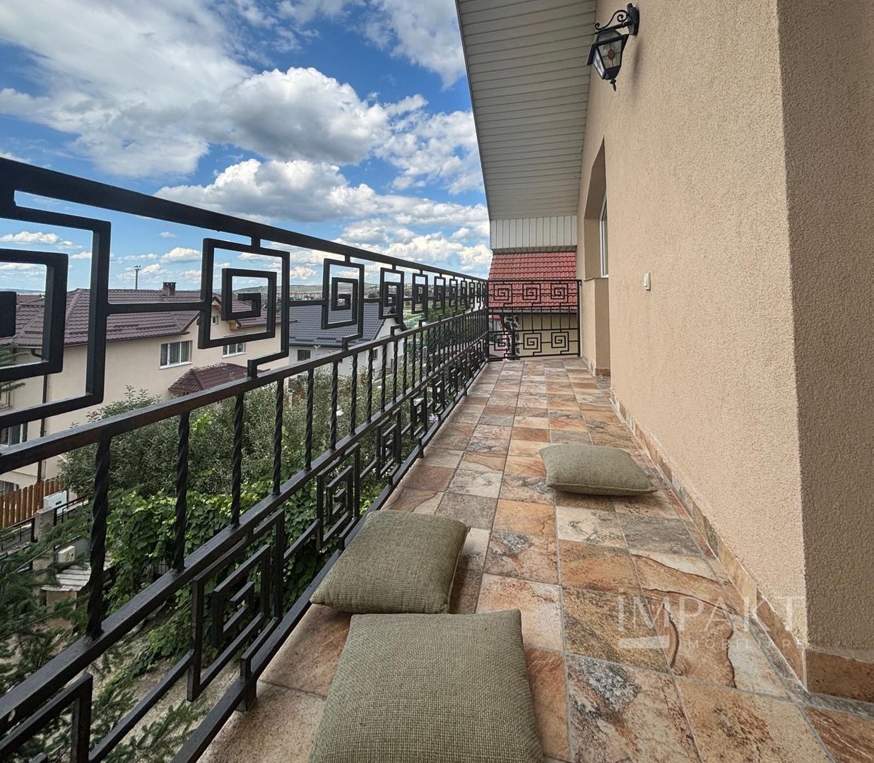 Vilă spațioasă cu garaj, curte de 600 mp  Sânnicoara - Poză 13