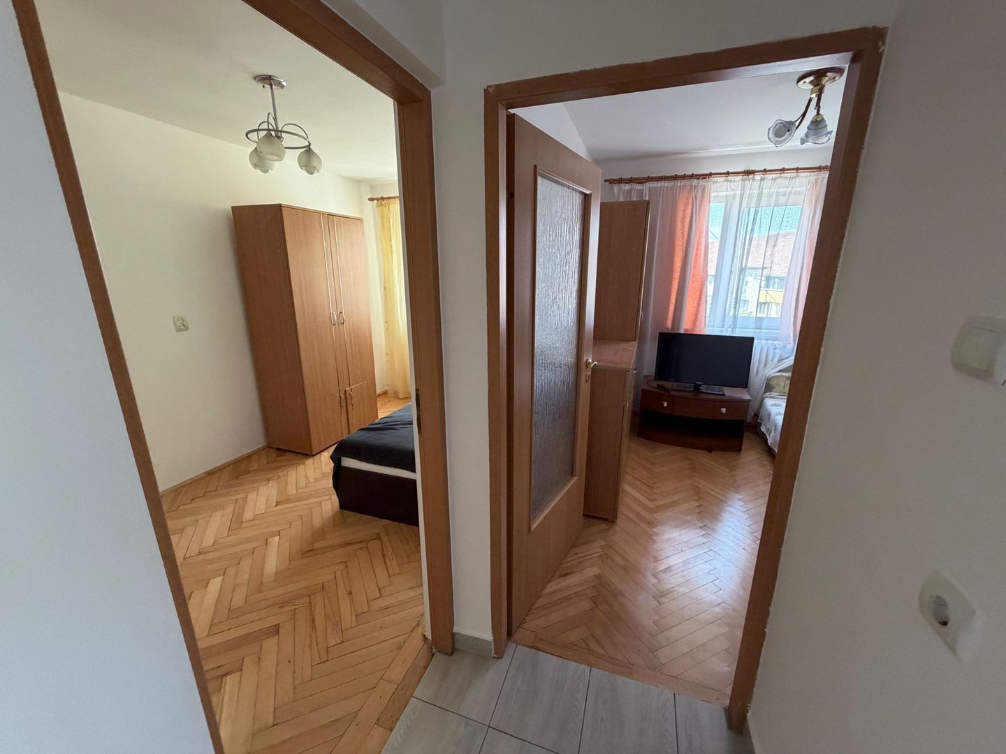 Apartament 3 camere de inchiriat, etaj 5 - zona Cetate - Poză 7