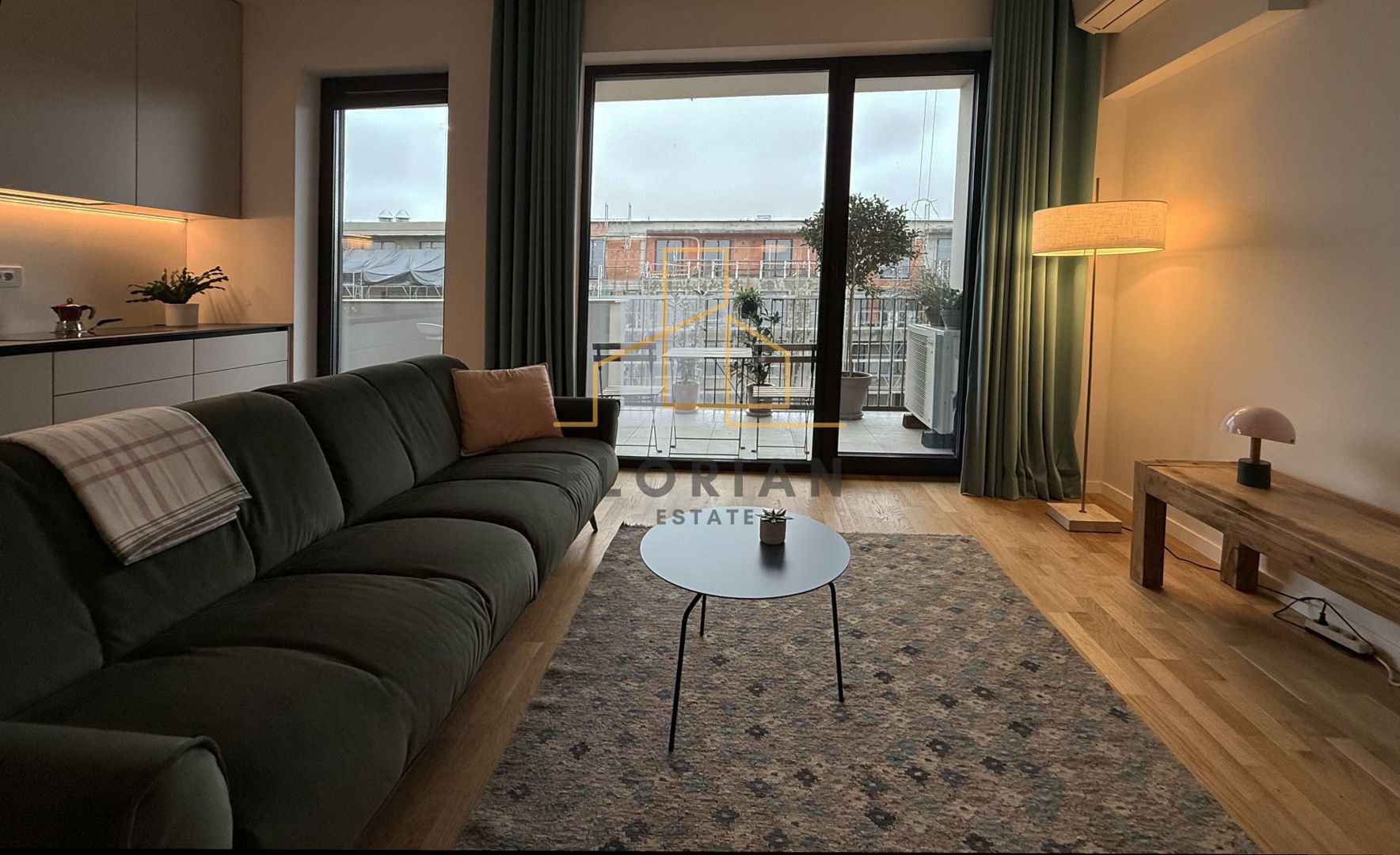 Închiriere apartament 3 camere la  Paltim (+ parcare subterană) - Poză 2