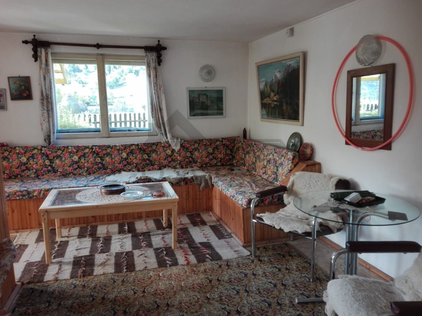 Casă cu etaj , de cărămidă, pe teren de  1680 M2, intabulat și  cu cadastru,la Neagra, jud. Mureș - Poză 5