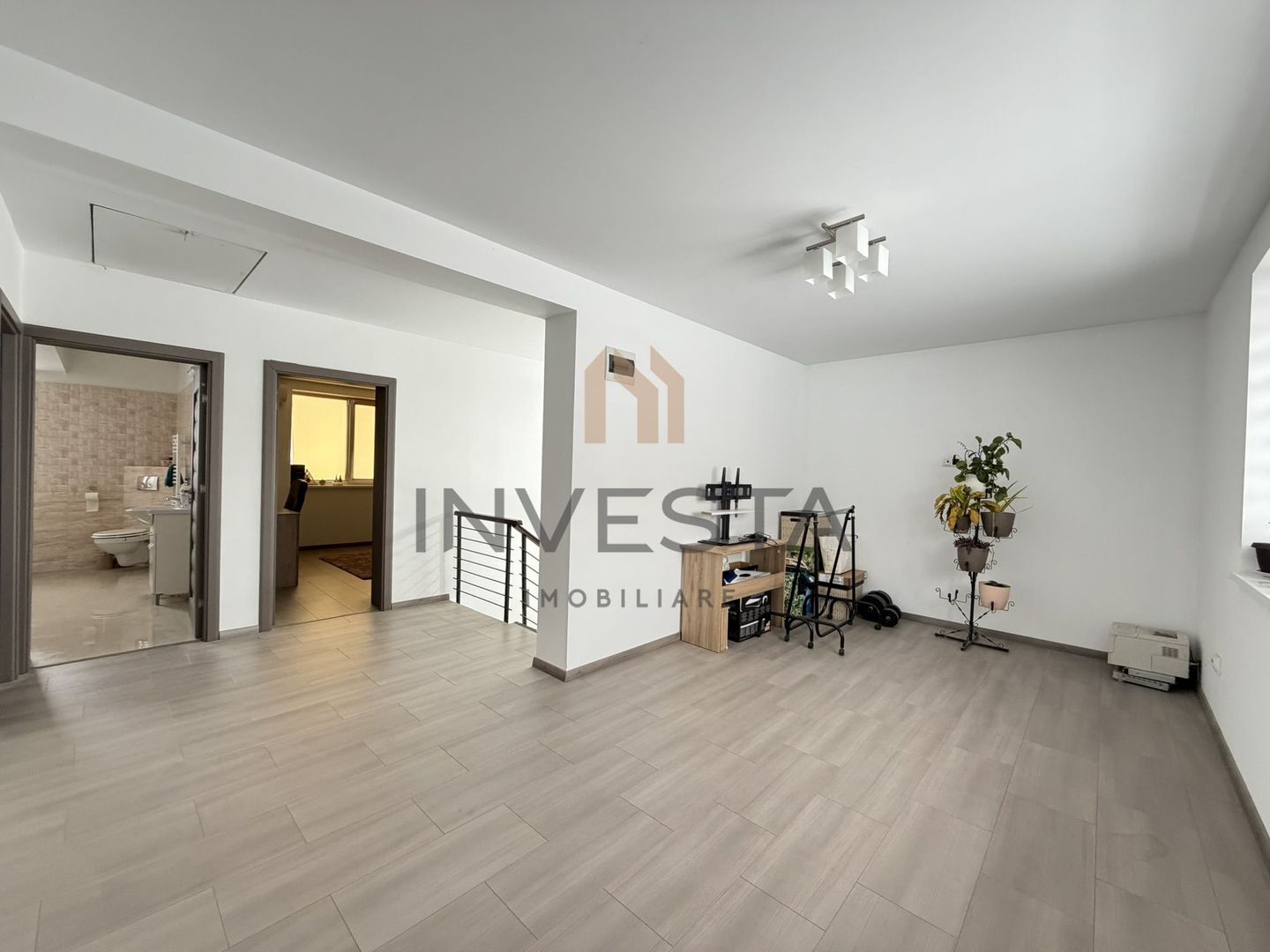 Casa din 2019 cu teren de 2500 mp, Iris,zona strazii Odobesti - Poză 22