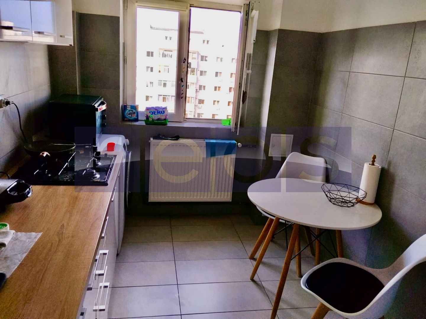VANZARE APARTAMENT 2 CAMERE CAMPIA LIBERTATII PIATA MUNCII 57.5MP DECOMANDAT - Poză 1