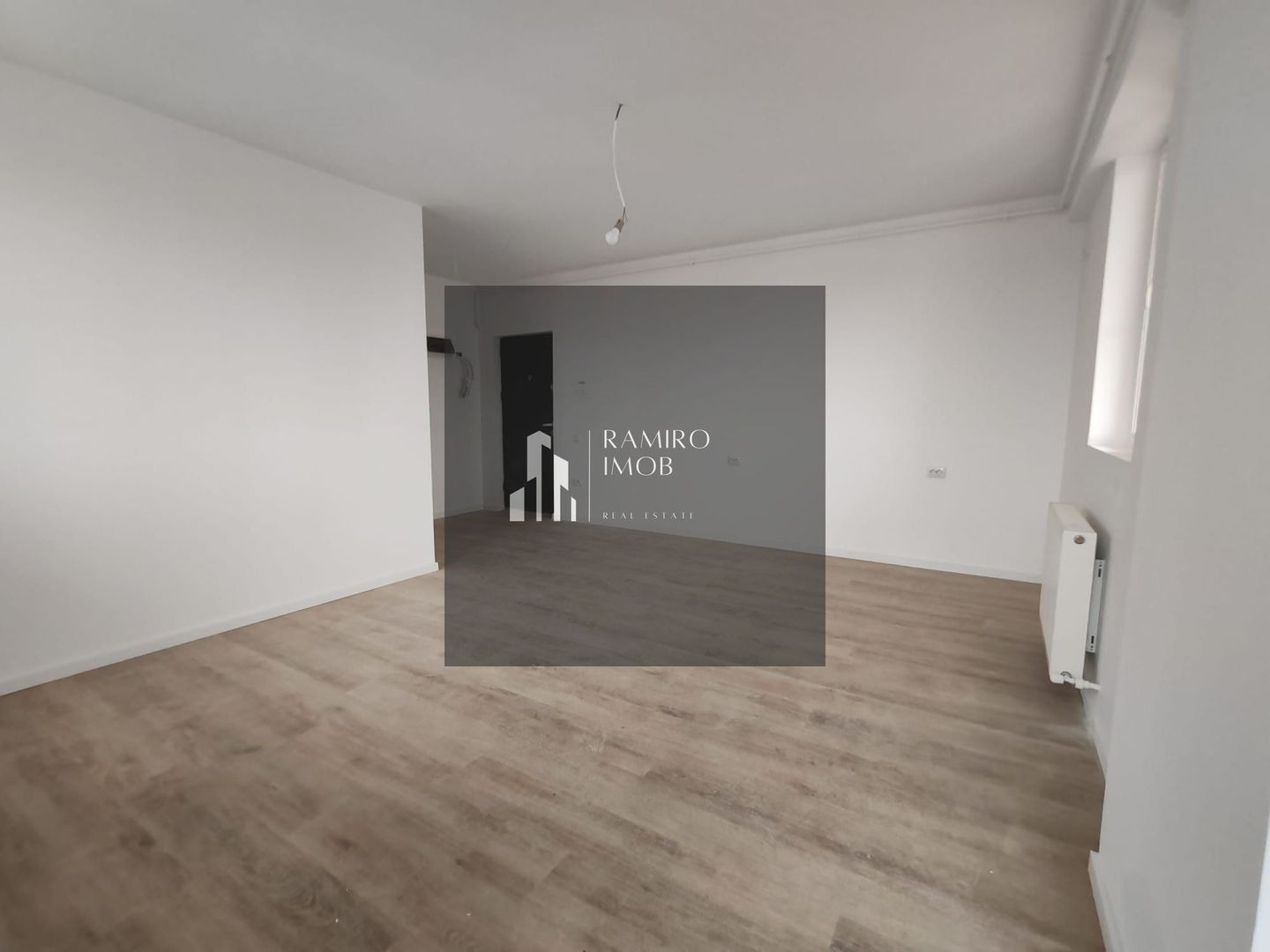 GARSONIERA METROU LEONIDA, MODERNA - Poză 2