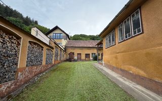 Casă rustică de vânzare în Tilișca, (Marginimea Sibiului) - Poză 7