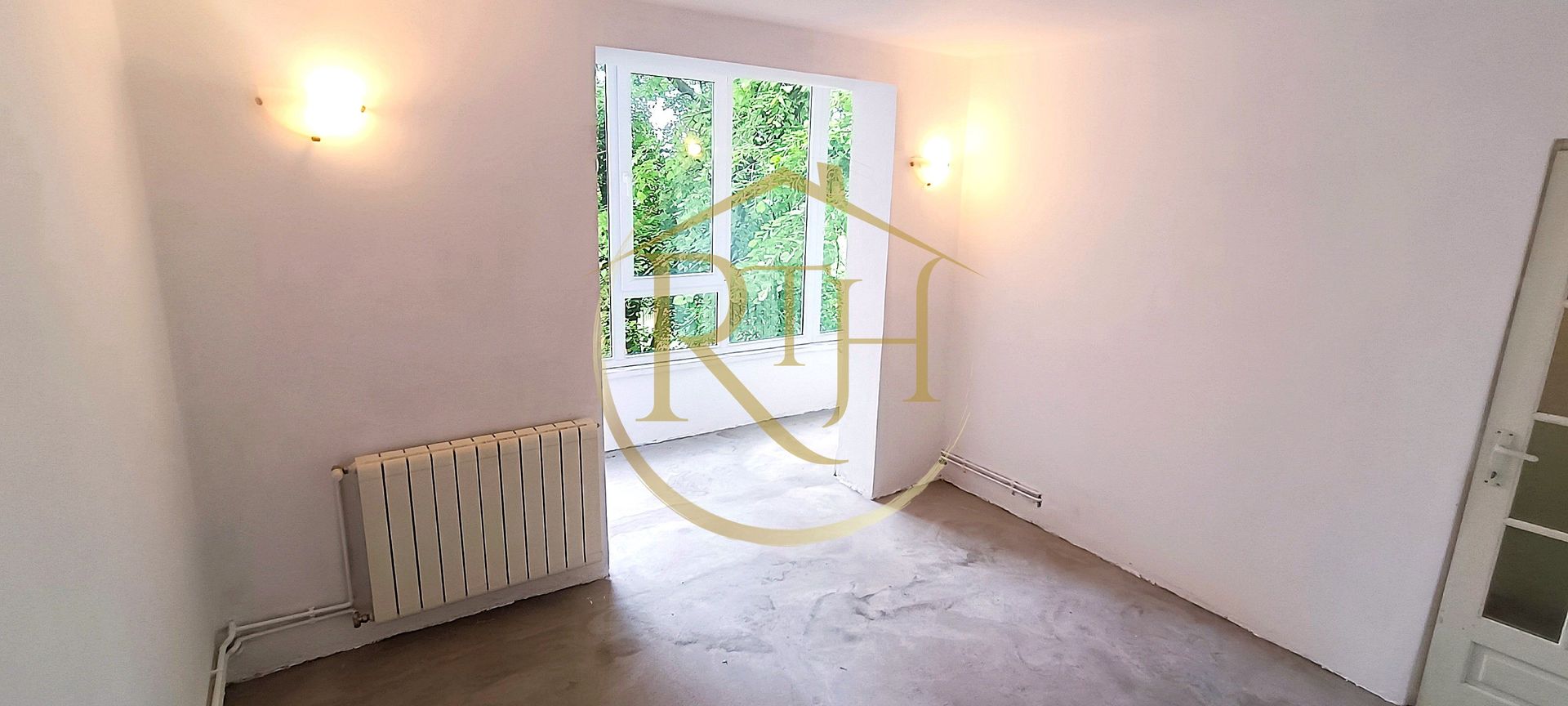 De vanzare apartament 2 camere zona centrala, comision ,,0" - Poză 3