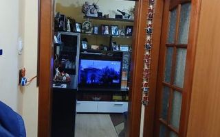 Apartament 3 camere zona Dacia etaj 1 - Poză 13