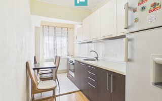 Garsoniera mobilata, Piata Rogerius, 34 mp - Poză 1